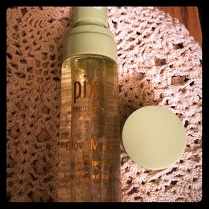 Pixi glow mist